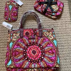 Vera Bradley Resort Medallion 3 Piece Set - NWT